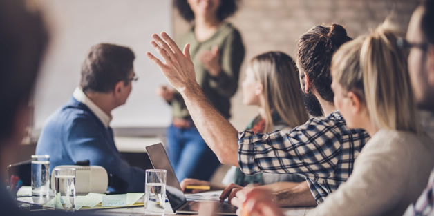 ertekesitok-sales-trening Értékesítők gyakorlatias sales tréningen